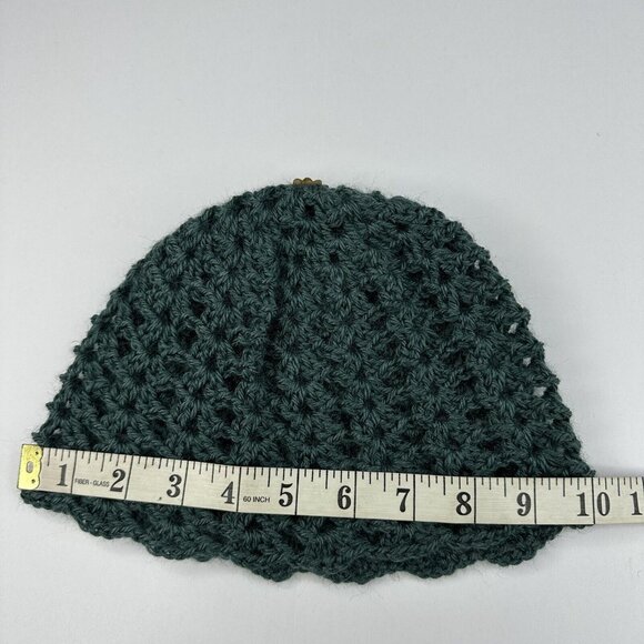 Handmade‎ New Lacy Cloch Lion Brand Re-Spun Recycled Polyester Knit Beanie - M/L - Picture 8 of 10